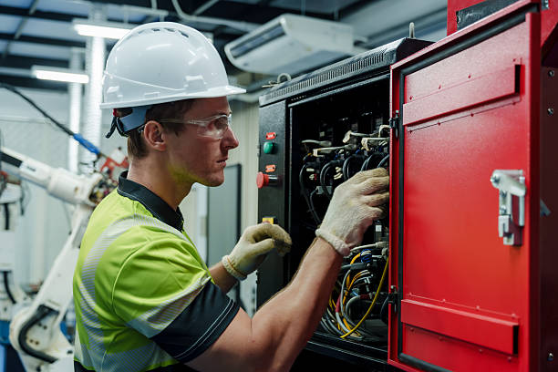24/7 Emergency Electrical Repair experts in Iowa, IA